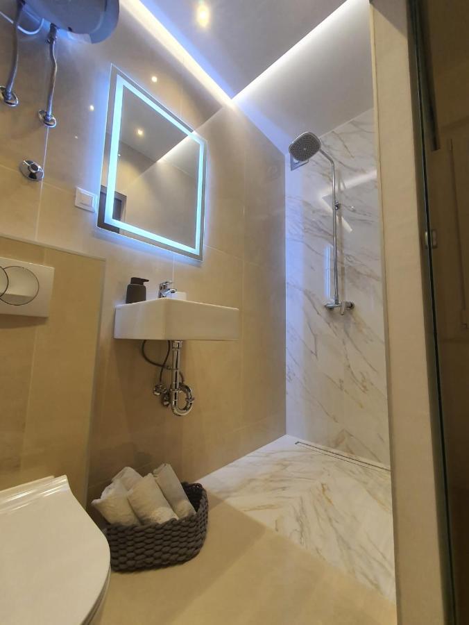 Apartman Renata & Apartman Maja Τρογκίρ Εξωτερικό φωτογραφία