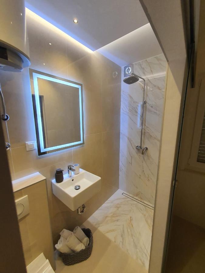 Apartman Renata & Apartman Maja Τρογκίρ Εξωτερικό φωτογραφία